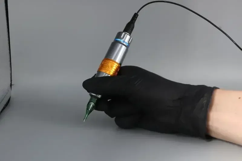 Cheap And Fine Custom Logo Eyebrow Tattoo Machine Wireless Rotary PMU Semi Permanent Makeup Tattoo Machine For Microblading Eyeb