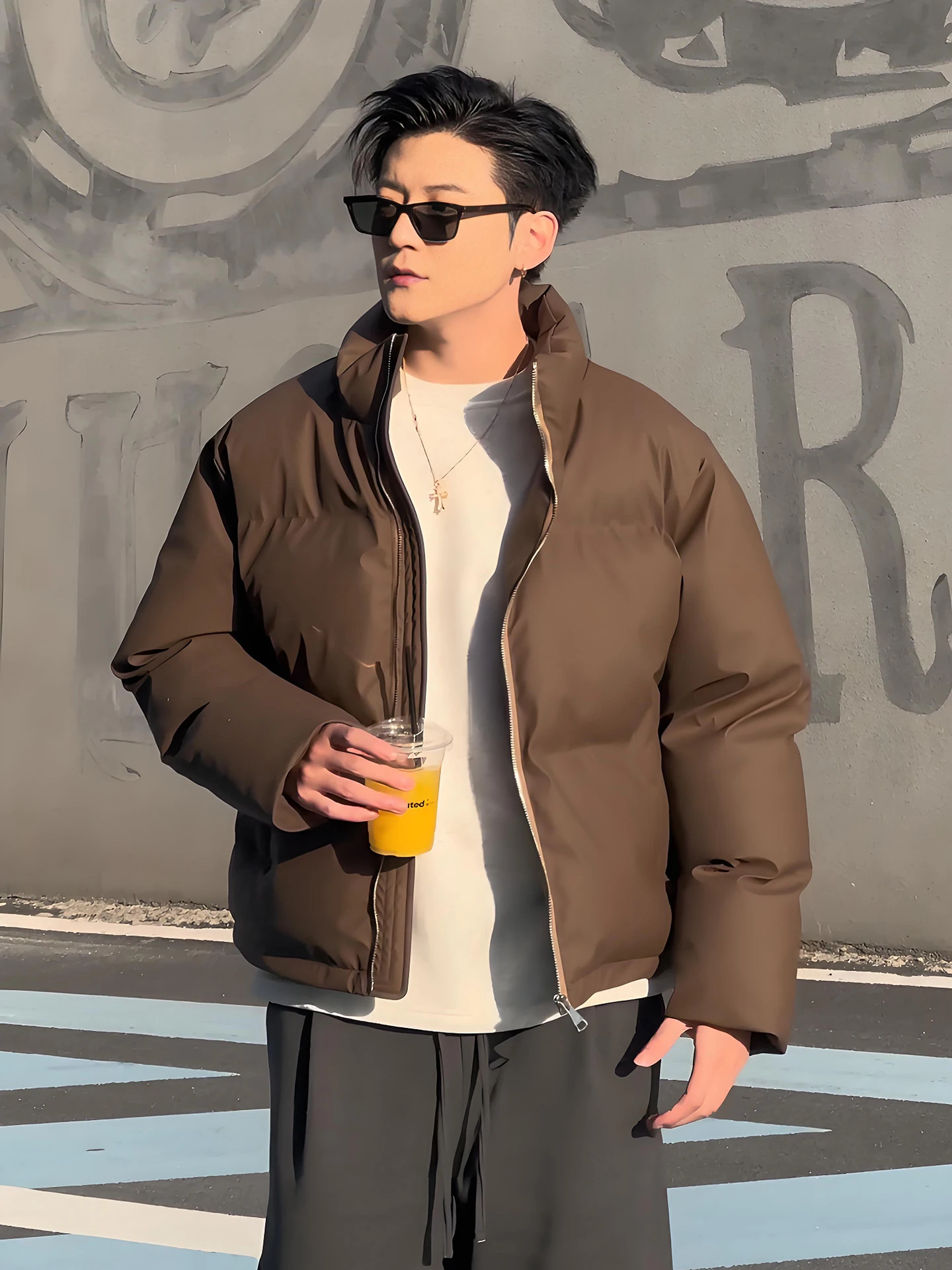 

Мужская зимняя куртка из коричневой искусственной кожи с наполнителем из хлопка, в американском стиле, с воротником-стойкой, теплая, водонепроницаемая