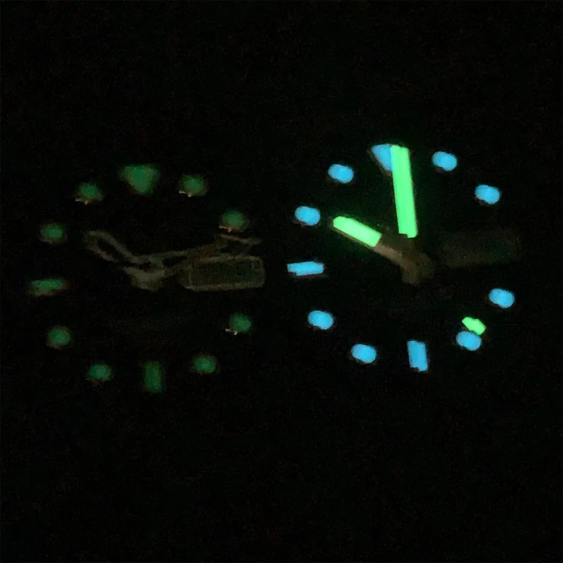 Green Blue Luminous 28.5mm Watch Dial and Watch Hand Combination 3 o'clock 3.8 o'clock 4.1 o'clock Fit NH35 7S Movement Custom