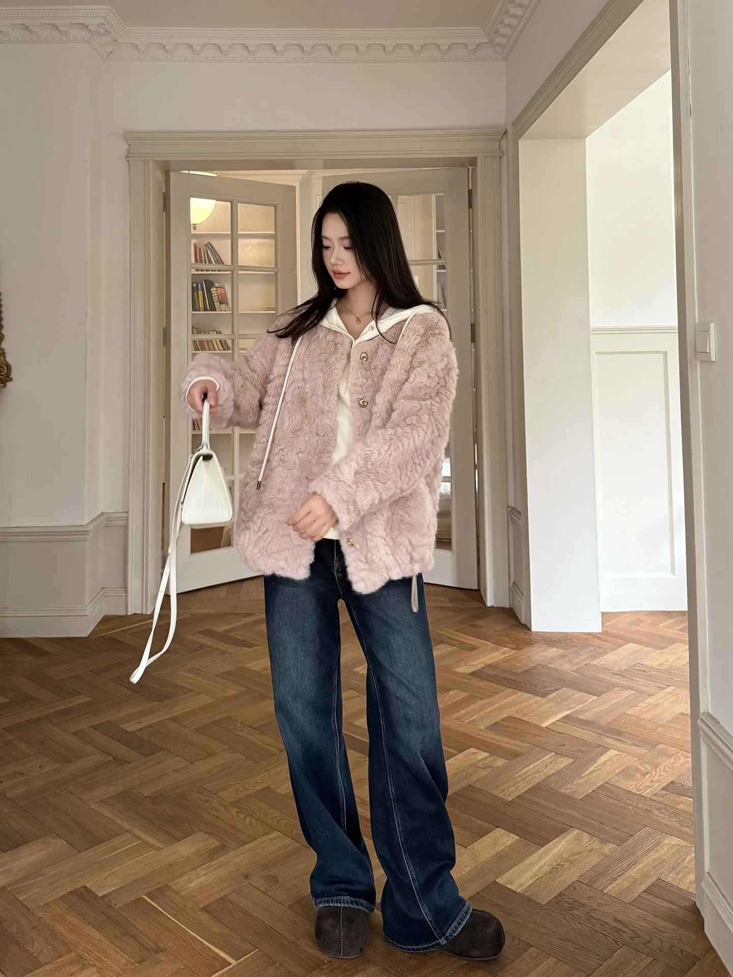 

Экологичная розовая пушистая куртка из полиэстера для женщин: модная молодежная верхняя одежда с круглым вырезом, утепленная, повседневная