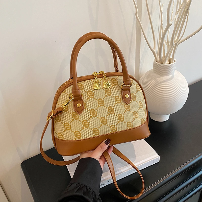

Dynamic Professional Bag Women Multifunctional Shoulder Handbag Versatile For Changing Work Environments And Demands