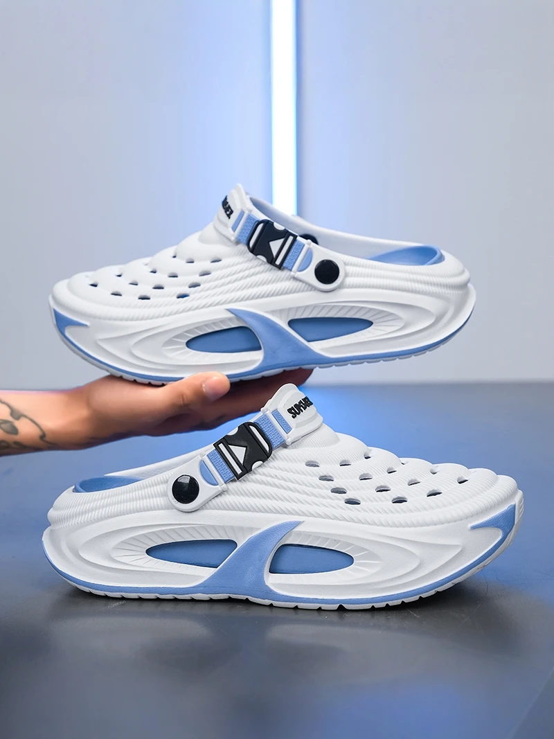 Beach Sandals Men's Sport Lightweight Fashionable Summer New Slippers Anti-slip Hole Design Casual Slip-On EVA Material