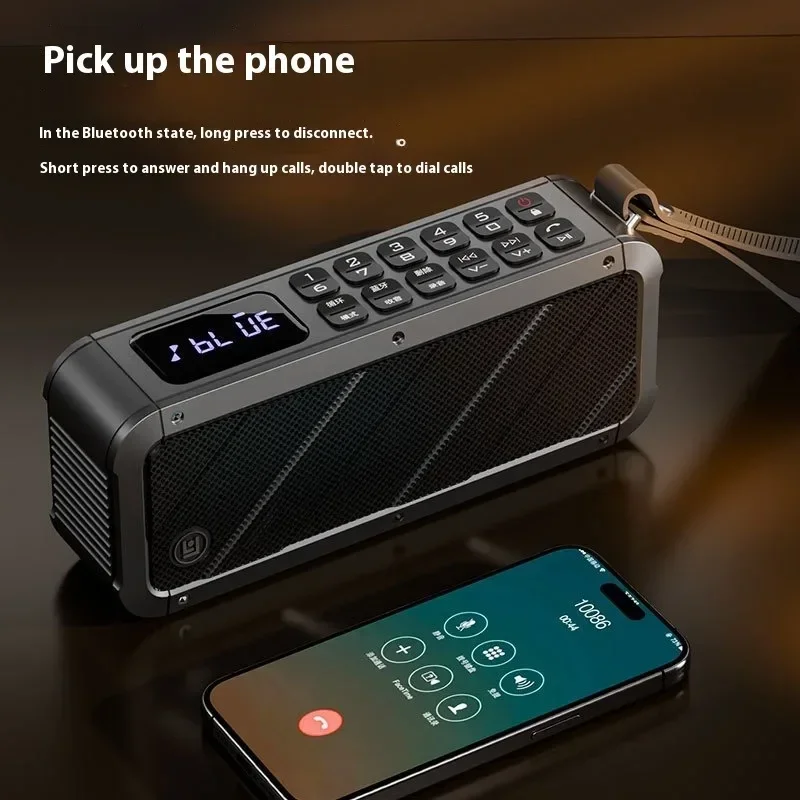 مكبر صوت بلوتوث خارجي Pop P3، مكبر صوت بقوة إخراج 40 وات 5.3، صوت ستيريو IPX7 مقاوم للماء، بطاقة Micro SD، ضوء RGB