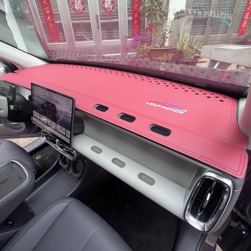 Anti-Slip Anti-UV Mat Car Dashboard Cover Pad Dashmat Protect Sunshield Pad Accessories for Leapmotor B10