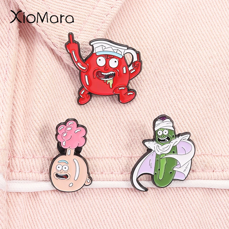 Pin esmaltado animado de comedia de ciencia ficción, personajes de dibujos animados de Anime, broches de botella roja pepinillo, insignia de solapa, regalos de joyería para amigos