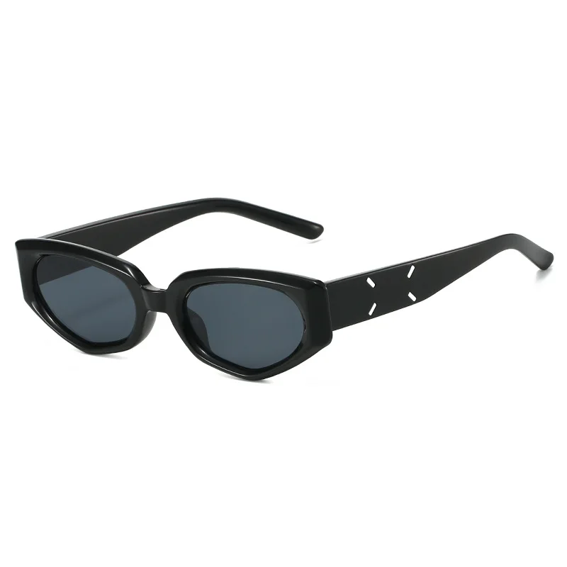 

Fashion Cat Eye Women Luxury Sunglasses Vintage Brand Outdoors Designer Shades UV400 Men Trending Rivets Sun Glasses