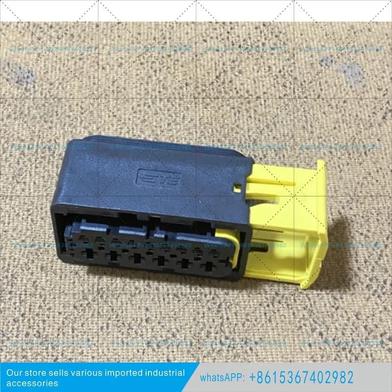 New 15 Hole 2 Rows Black Tyco TE Wire-to-Wire 1-1563878-1 Connector