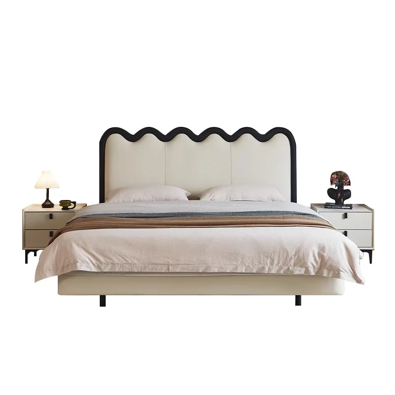 Home-resistant Italian minimalist black leather bed retro style master bedroom light luxury modern minimalist soft bag bedside