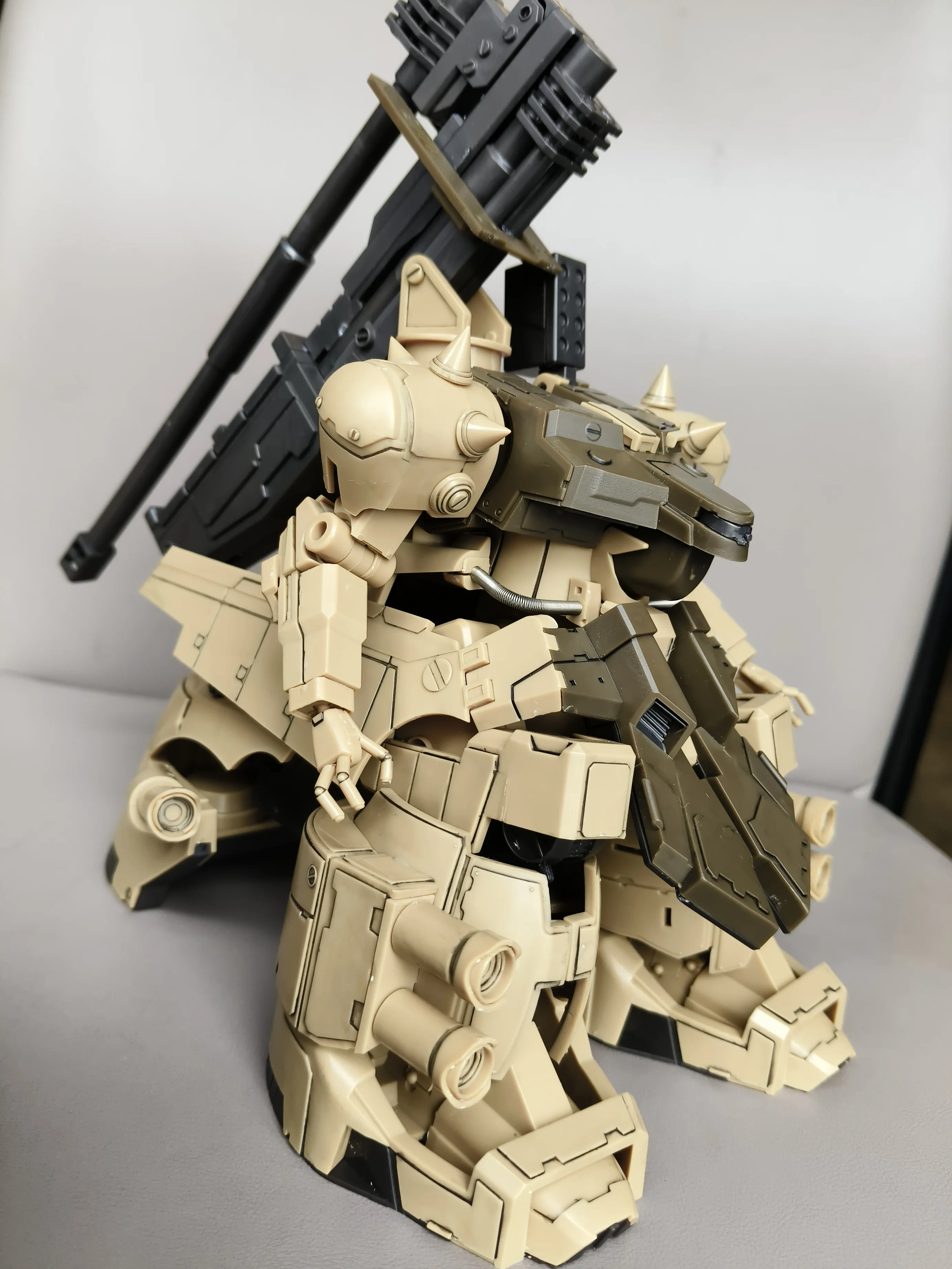 Desert Yellow YMS16M XAMEL Model Kit Hard Material Approximately 26cm High Assembly Required New And Improved Version