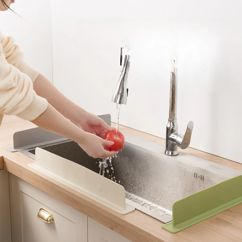 50cm Silicone Sink Baffle Splash Guard with Suction Cup Nordic Windshield Water Plate Kitchen Splash Proof Water Blocking Strip