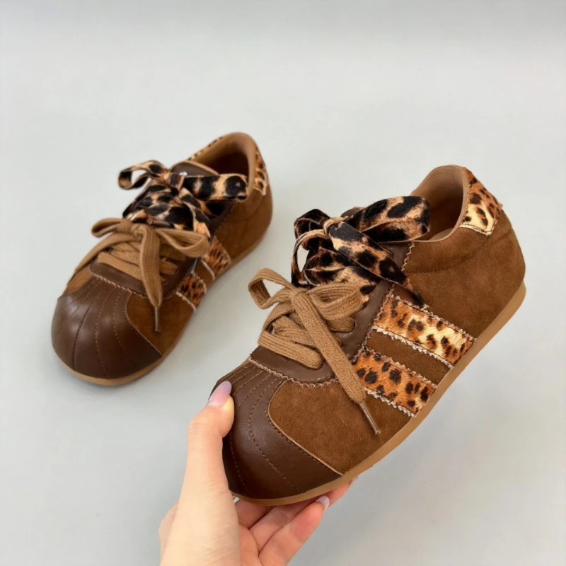 Girls' Retro Leopard Print Sneakers - Casual Lace-Up Kids' Fashion Shoes for Daily Wear Comfort Children Sneakers for Girls Boys