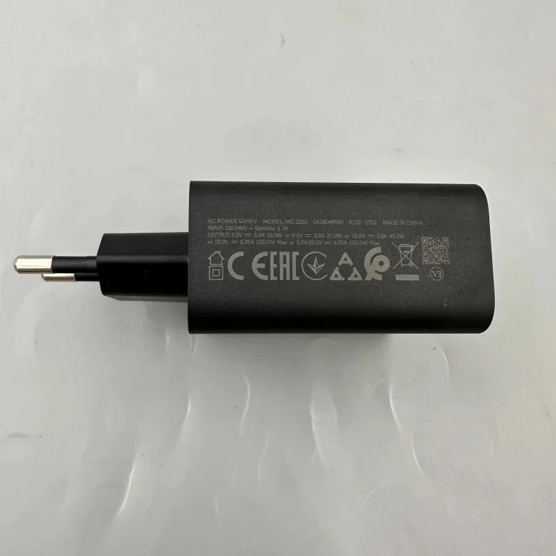 125W Fast PD Charger Adapter for Motorola Moto Fusion 60 edge 60 Pro 50 Neo 70 Ultra Razr 50 G85 G86 1M USB C to USB C PD Cable