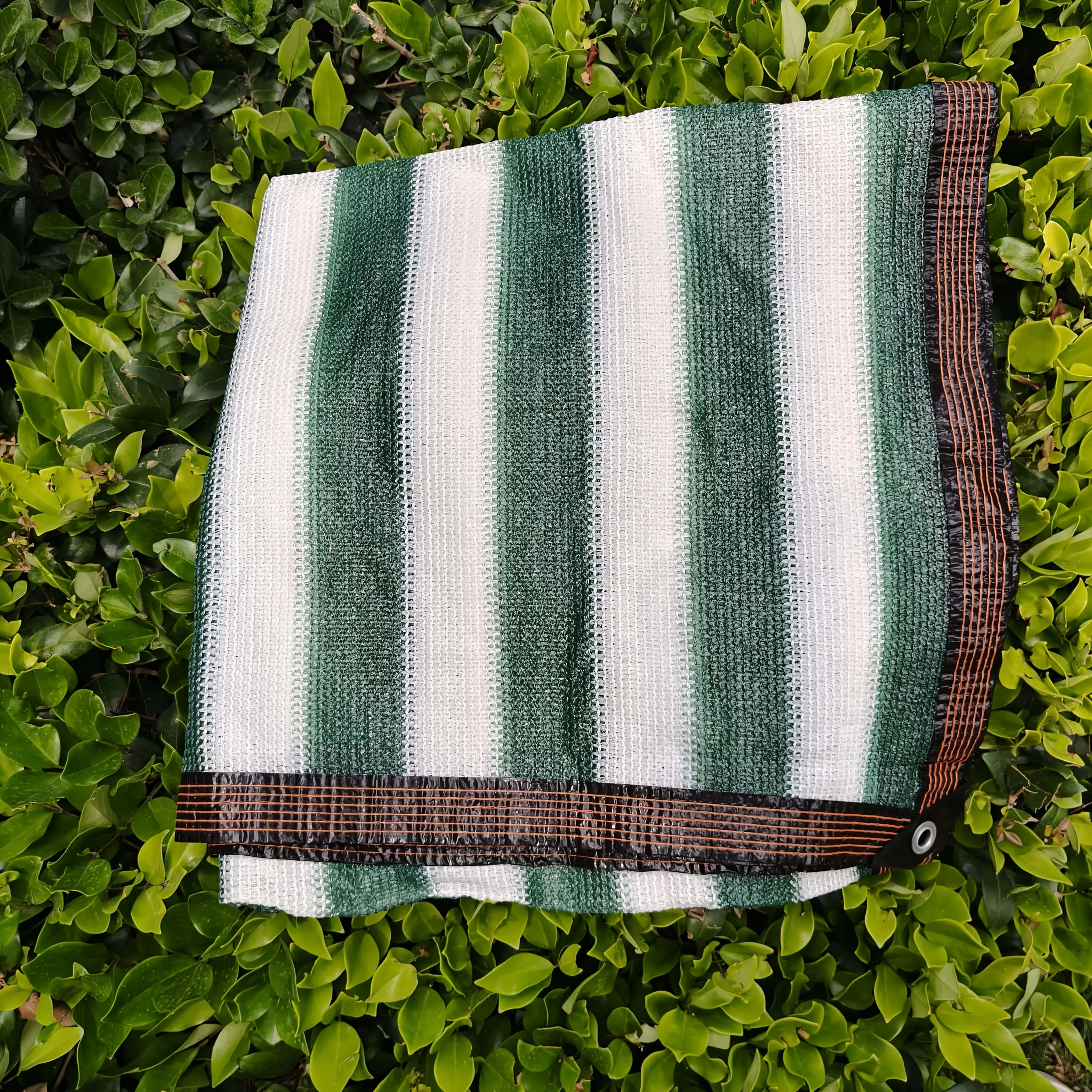 

【Garden and Pet Dual-Purpose Sunshade Net】Made of Polyethylene Material, It Is Soft yet Strong This Sunshade Net Is a Considera