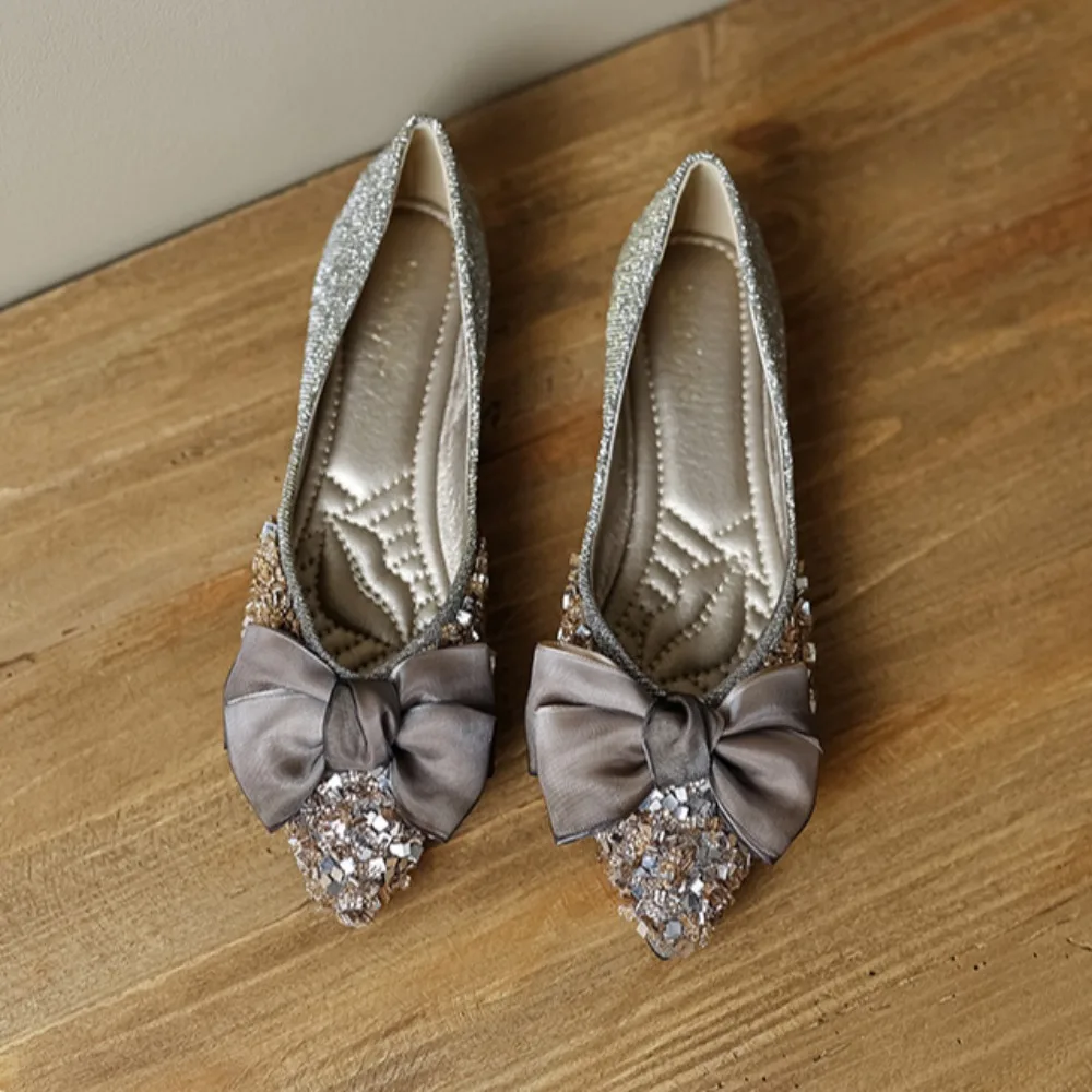 Sharp Pointed Flat Shoes for Women 2026 New Silk and Satin Rhinestone Scoop Shoes Women Soft Sole Shallow Mouth Large Size Pumps