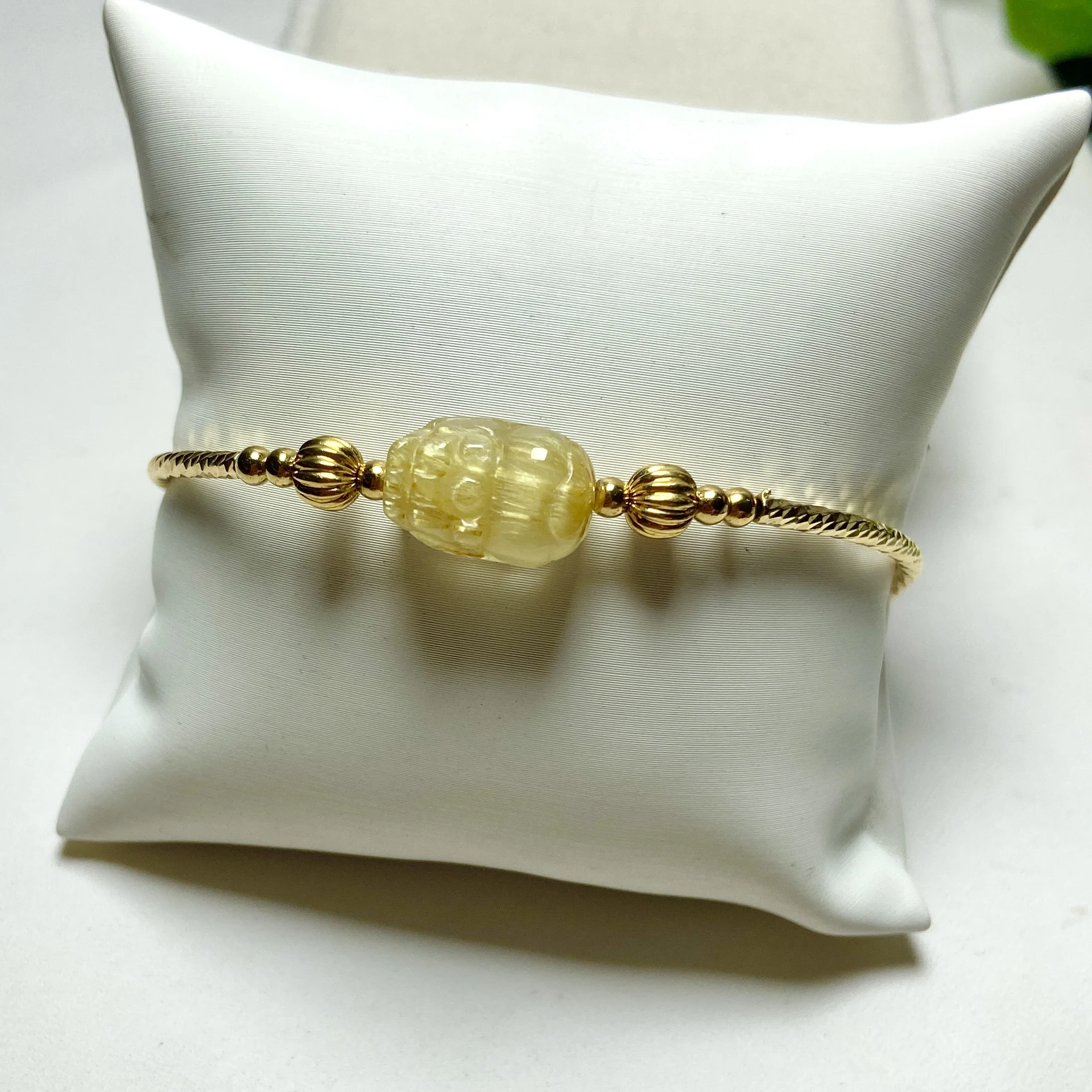 

Natural Gold Rutilated Quartz Pixiu With 14K Gold Bracelet Chakra Healing Reiki Gold Wealth & Good Luck Pixiu Women Bracelets