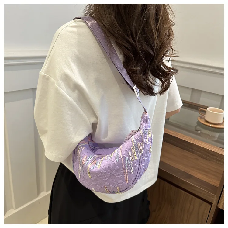 Minimalistische Umhängetasche im japanischen Stil für Damen, kleine Umhängetasche für das Handy, leichte und vielseitige Dumpling-Tasche für Mädchen – Detail 22