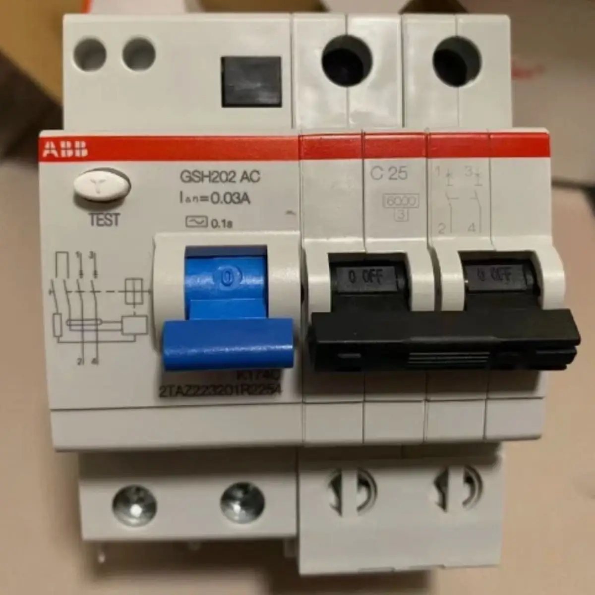 Residual Current Circuit Breaker 10174382 GSH202 AC-C25/0.03 2TAZ223201R2254