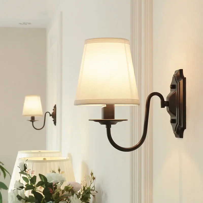 Lámpara de pared de hierro negro americano, sala de estar Rural americana, dormitorio, mesita de noche, Hotel, estudio europeo, aplique de luz de pared de tela E14