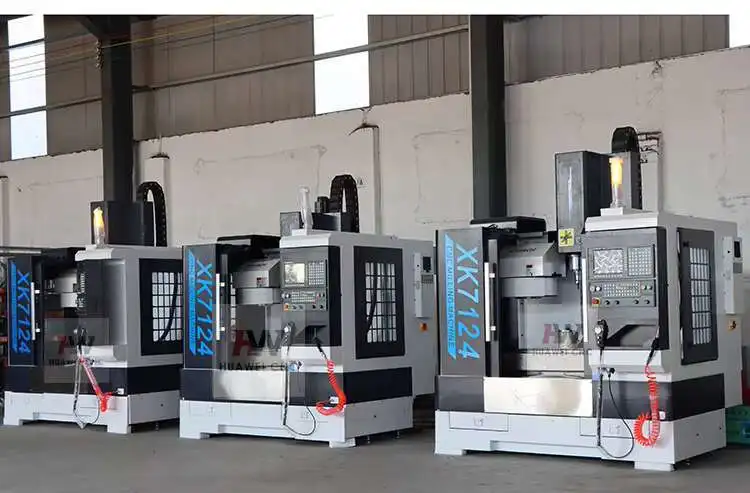 Piccolo centro Xk7126 Mini Cnc Milg Hine