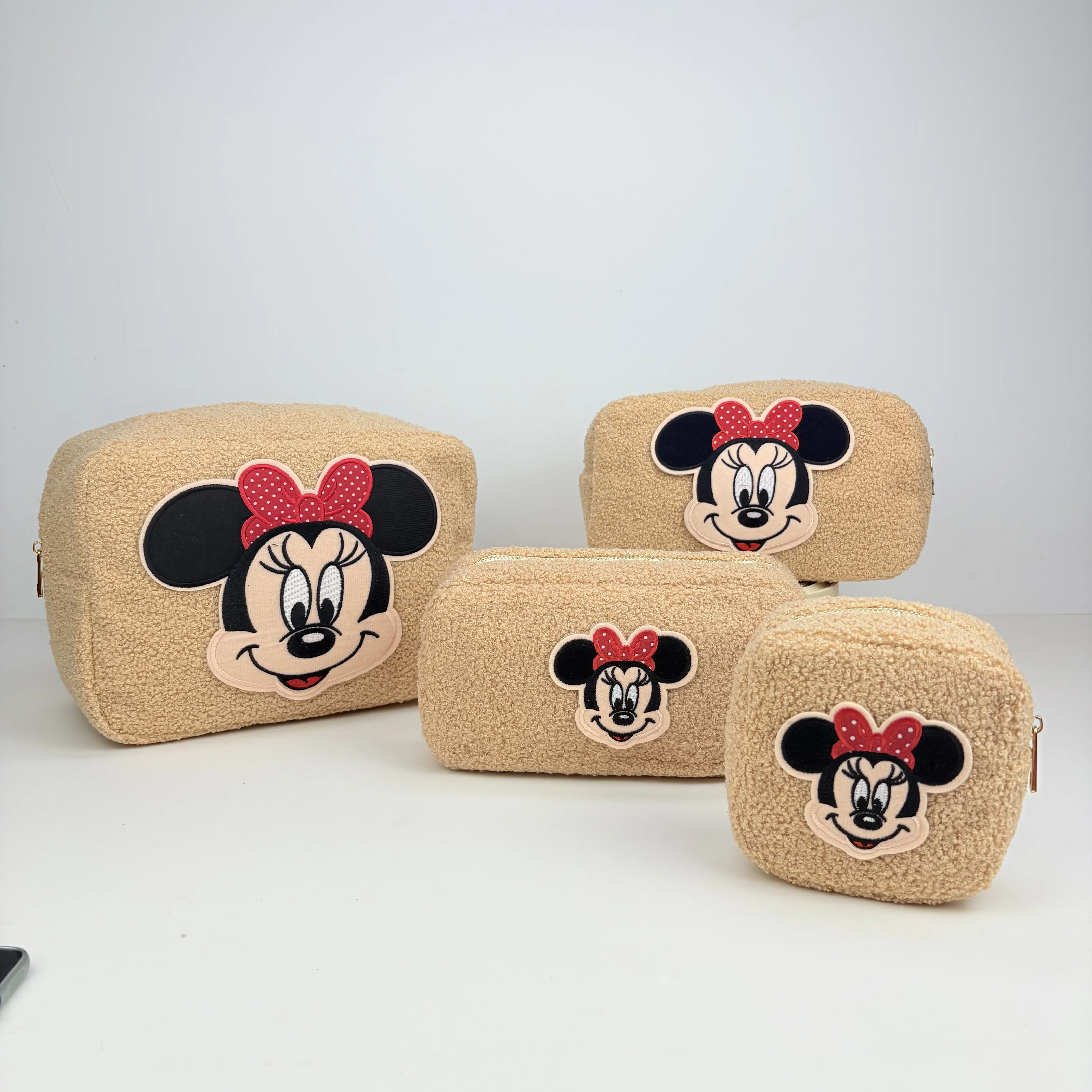 

Сумка для хранения косметики Disney, нагрудные сумки с Микки Маусом, уличная поясная сумка с героями мультфильмов, поясная сумка, подарок для вечеринки, команды, узор на заказ