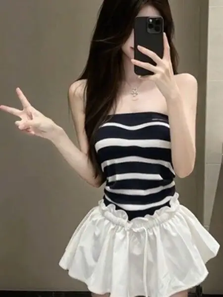 Fashionable Summer 2026 Women's High Waist  Skirt And Tube Top Two-Piece Set Stripe Pattern Casual Wear Polyester Fabric