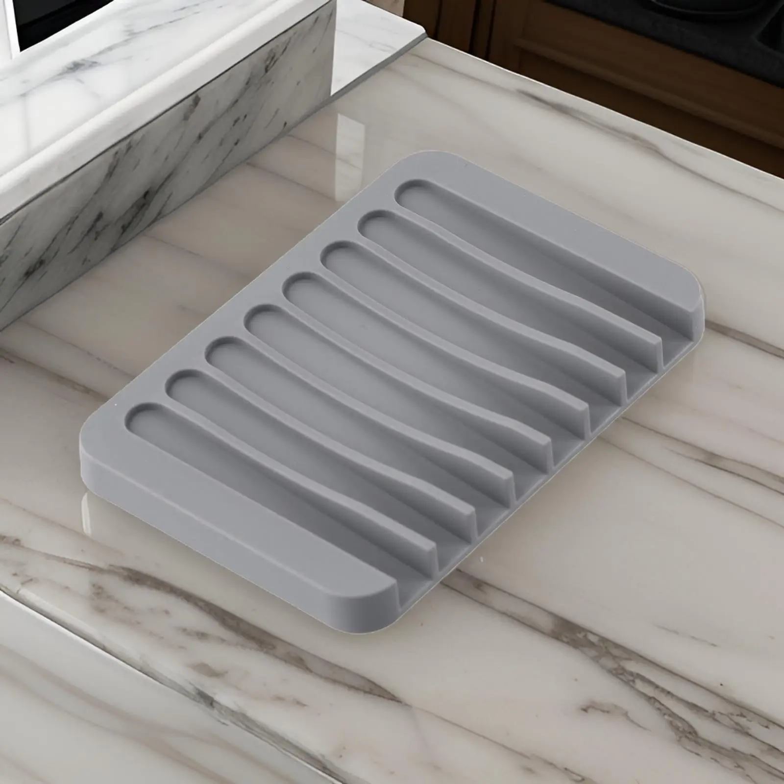 High Quality Silicone Self Draining Soap Dishes Innovative Soap Holder & Saver Anti-slip Mat Soap Dish Storage Rack Dispensers