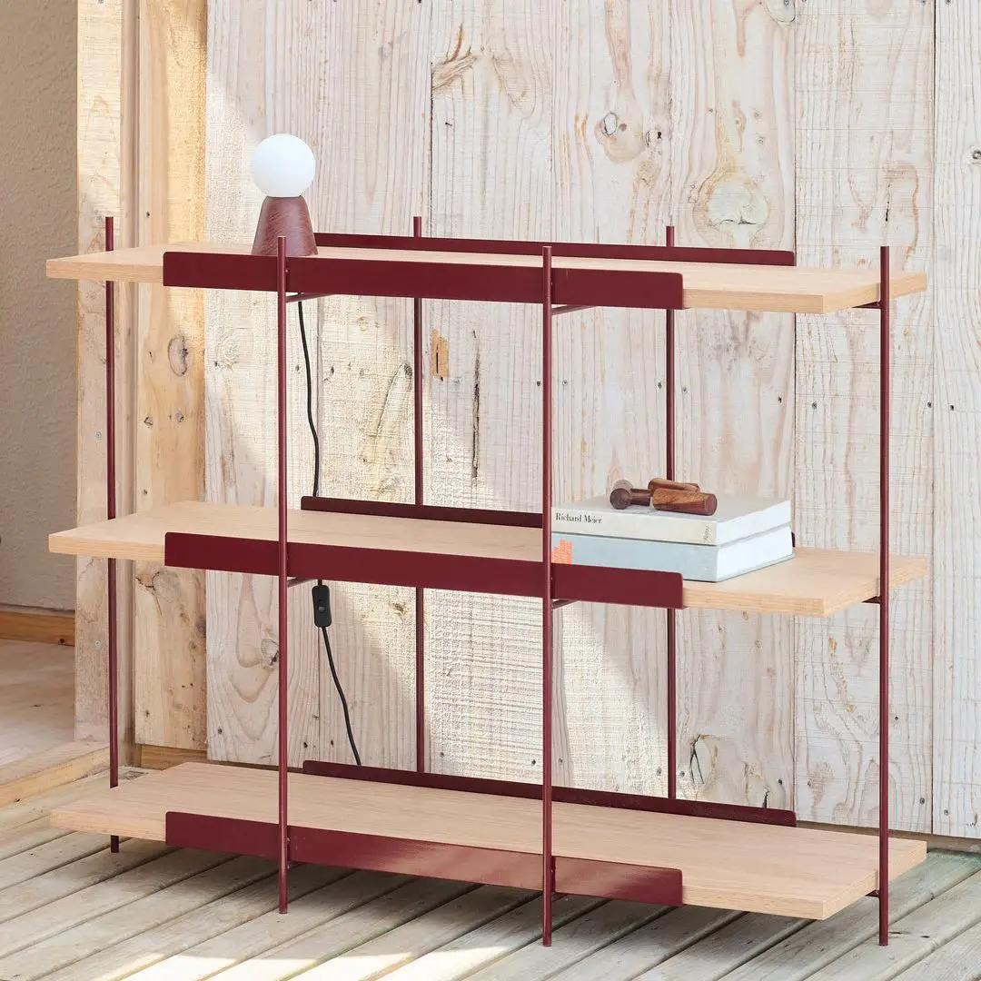 

Настенная витрина в скандинавском стиле. Полка от пола до потолка. Орнамент для гостиной. Книжная полка. Минималистичный стеллаж из кованого железа.