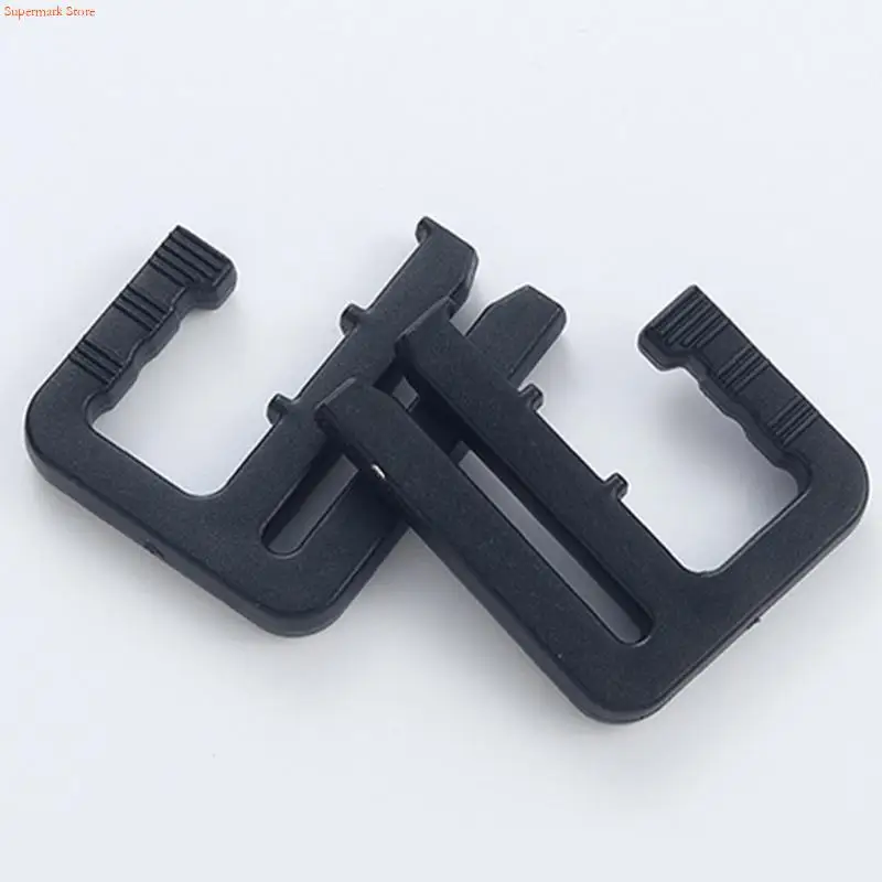 Adjustable Waistband Tightening Clip - close-up view