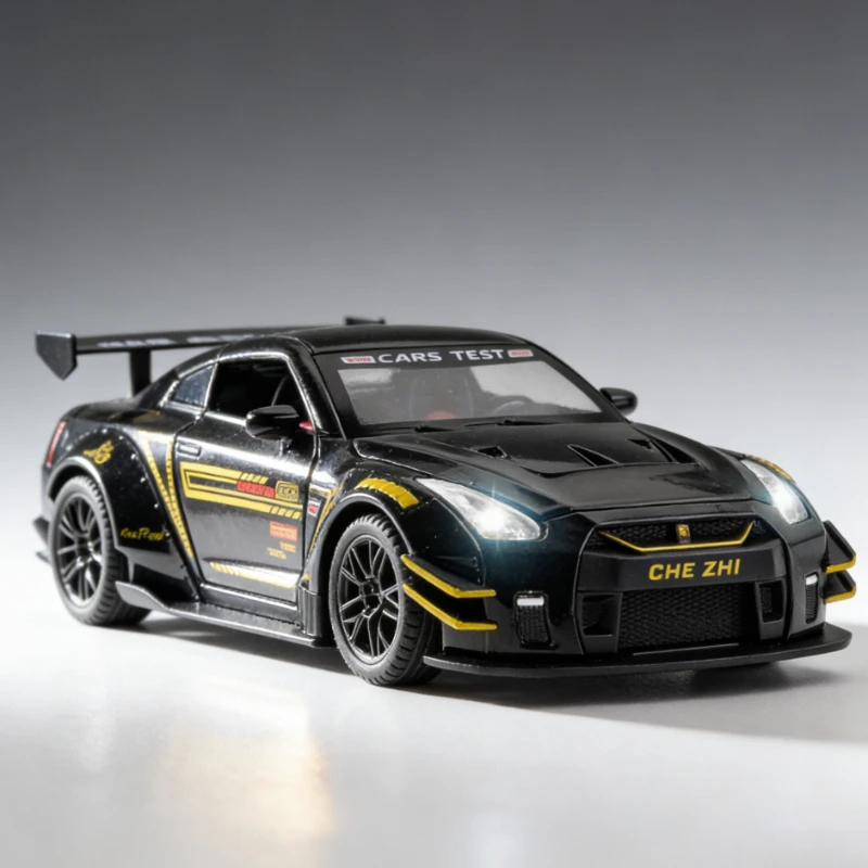 

1:24 GTR sports car model simulation sound light rubber tire boy birthday gift ornament