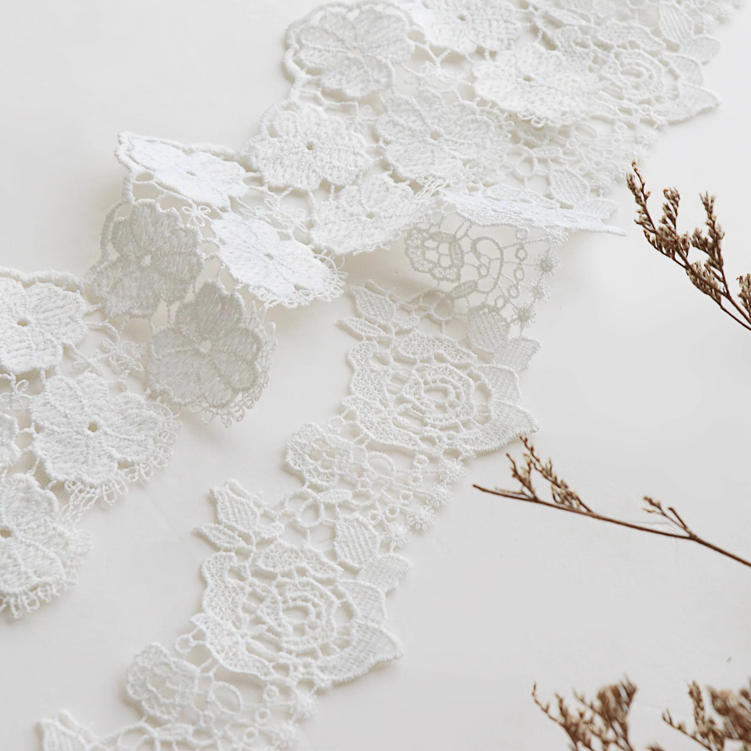 

5yard Pure white water-soluble lace fabric Handmade DIY fabric accessories, clothing collar accessories lace ribbon