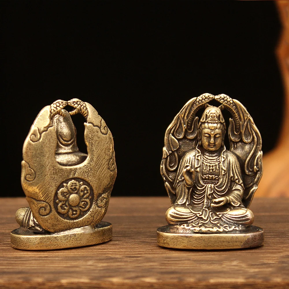 Antique Brass Small Portable Safety Buddha Pocket Buddha Bronze Pendant New Guanyin Solid Buddha Statue Decoration Crafts