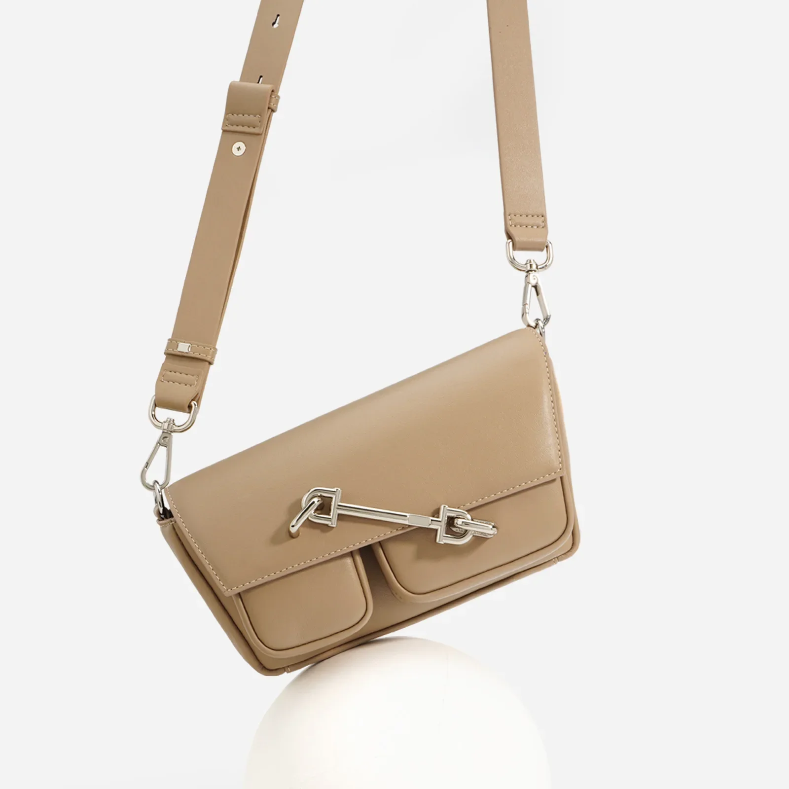 

2023 Summer Small Saddle Bags for Women Genuine Leather Shoulder Crossbody Bag Niche Design Camera Messenger Bag