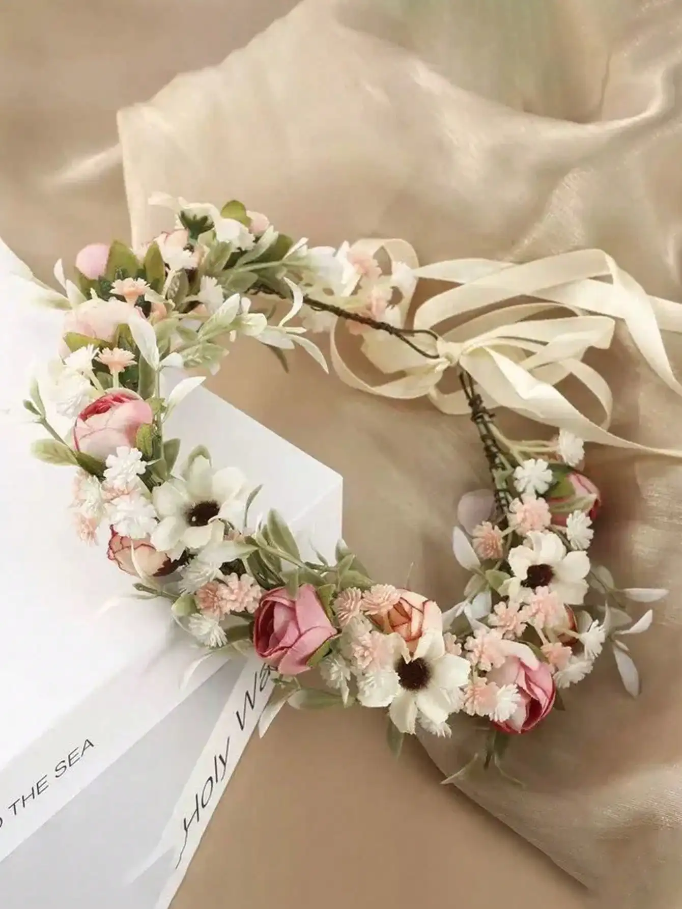 

1pc European And American Style Artificial Fabric Rose Flower Crown, Fresh Floral Headband Suitable For Flower Girl, Bridesmaid, Wedding, Stage Performance, Travel, Beach, Gift