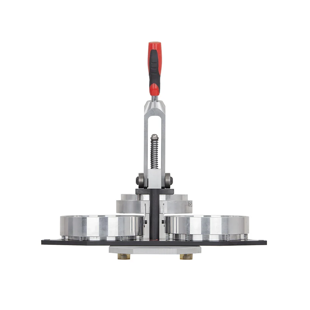 Machine à fabriquer des boutons de 158 mm