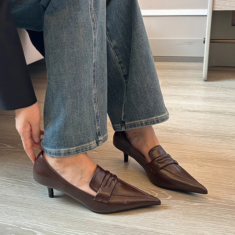 Décolleté da donna eleganti tacchi alti 2024 novità In ufficio sandali da donna per diapositive scarpe basse a punta scarpe da donna di moda