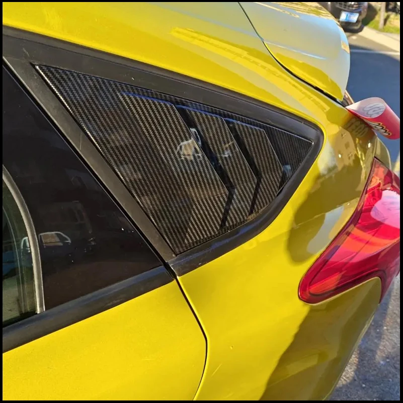 Accesorios de decoración para coche: Cubierta de ventilación con persiana para ventana trasera, embellecedor adhesivo para Ford Focus Hatchback 2012-2017