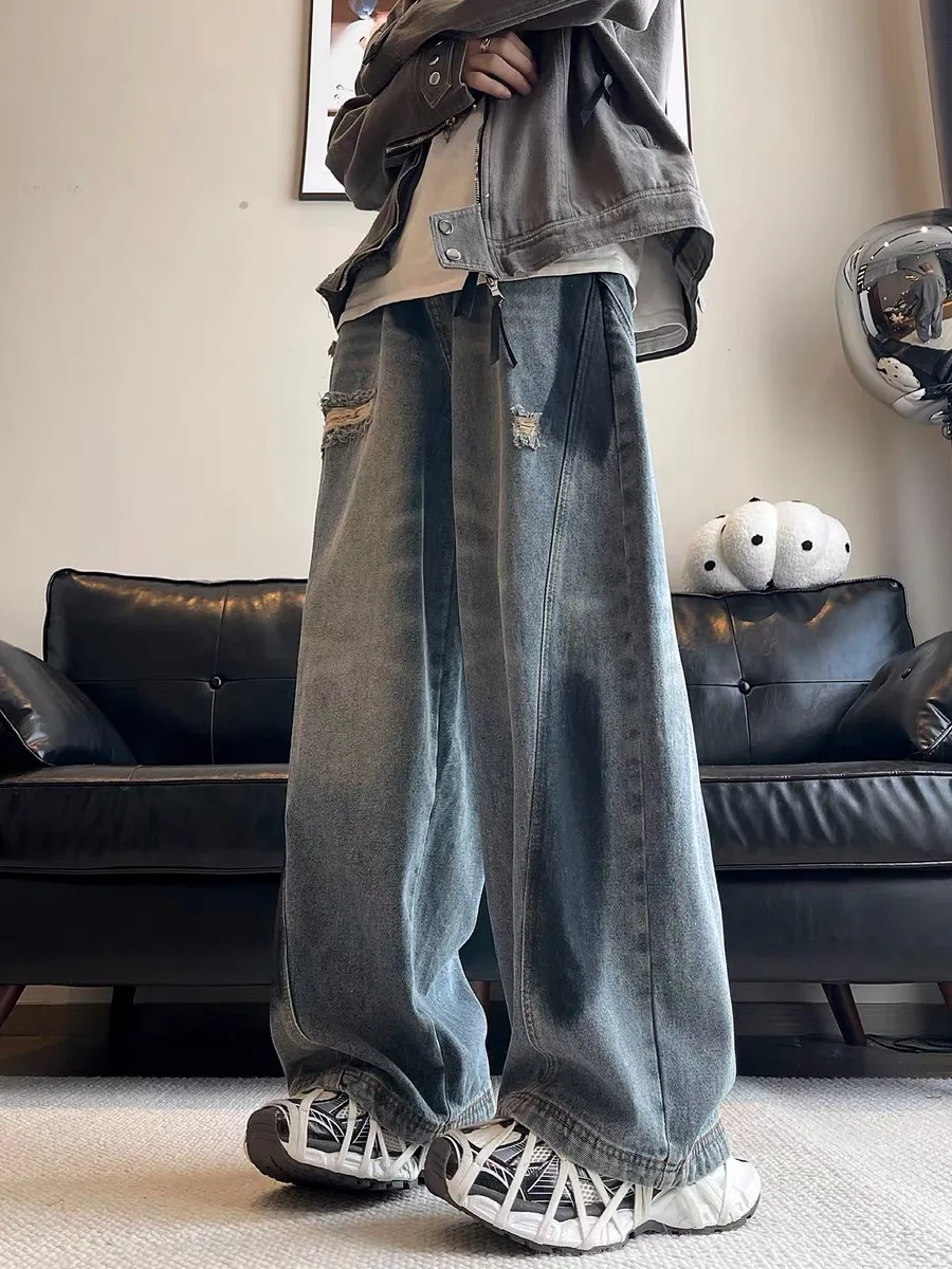 

American Retro Style Men's Baggy High Street Graffiti Washed Wide Leg Jeans Torn Loose Water Washed Long Pants