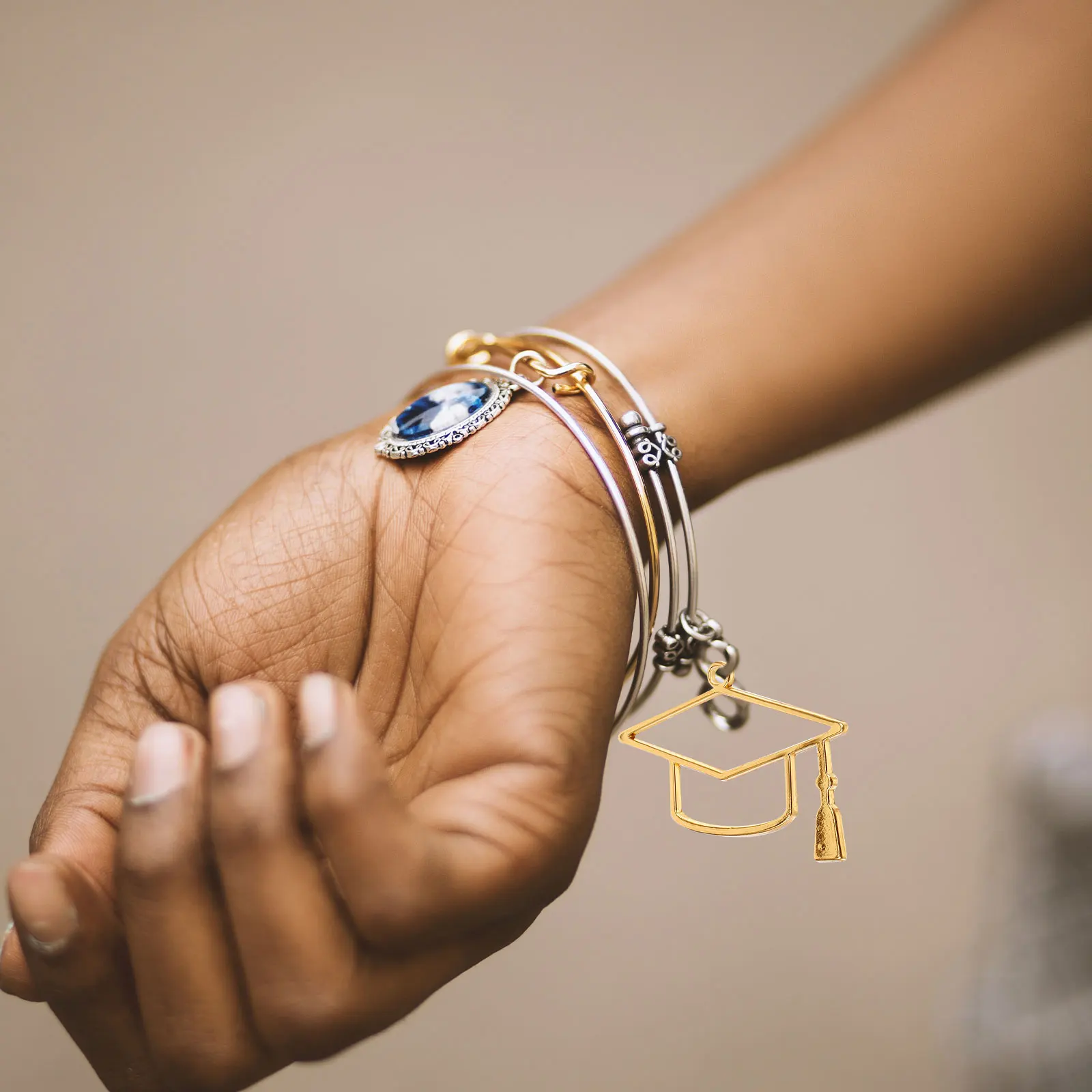 

10pcs Graduation Cap Pendant Epoxy Border Hanging Charm DIY Jewelry Accessories Golden Alloy Bracelet Earrings Decor