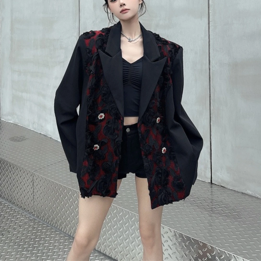 TWOTWINSTYLE Black Spliced Rose Chic Jacket Female Lapel Long Sleeve Loose Office Lady Women's Jackets Autumn Fashion New Style