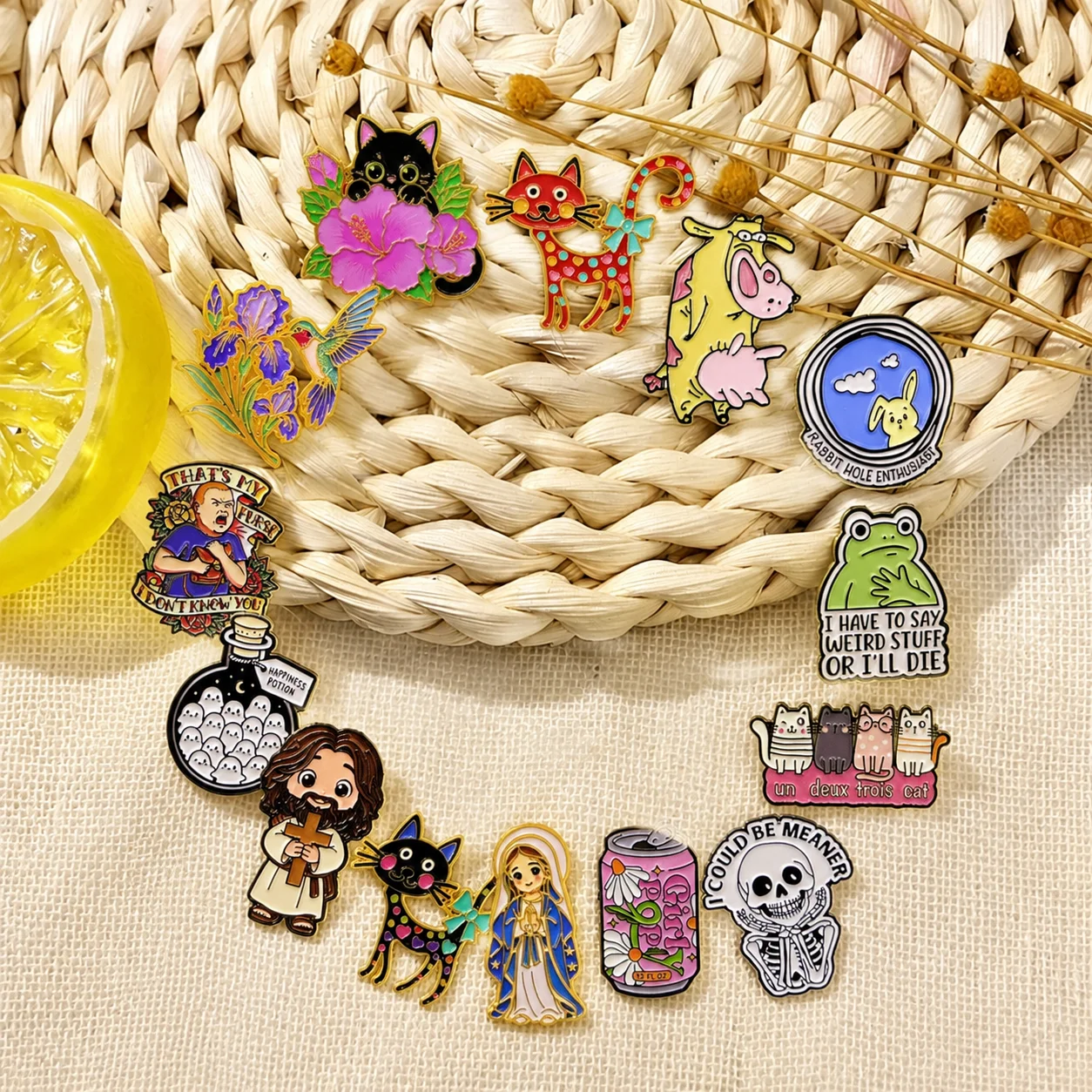 Jeus Quotes Enamel Pin Cartoon Cow Badge On Backpack Lapel Pins Cat Brooches for Jackets Cosplay Accessories Gift Toys