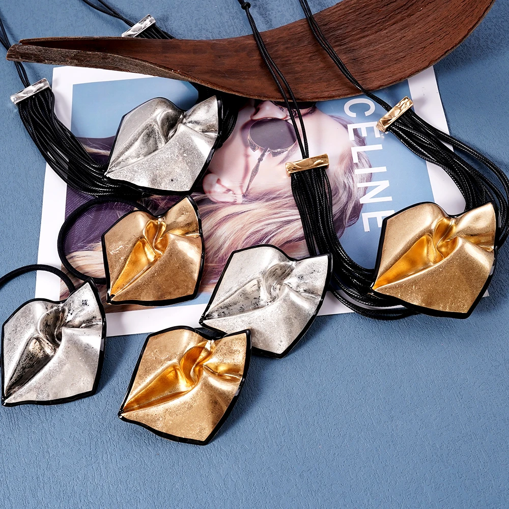 

Bohemian-Style Exaggerated Pendant Necklace Headstring Pin Fashion Accessory Set Unique Valentine's Day Gift