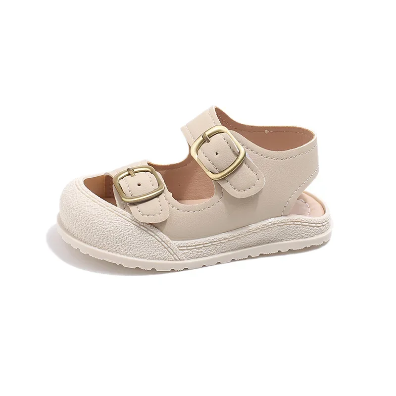 Girls’ Sandals with Metal Buckle 2024 Summer Boys Soft Anti Kick Beach Shoes for Vacation Korean Versatile Kids Walking Shoes