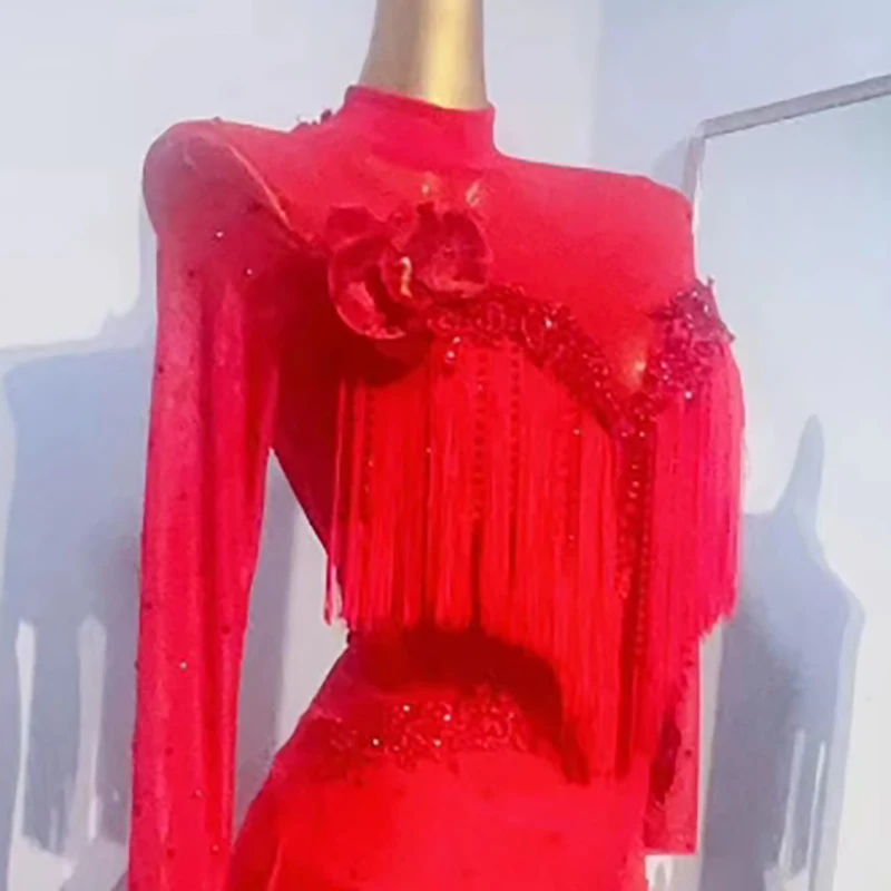 Jupe en maille de diamant rouge personnalisée haut de gamme, Version couleur pour concours de danse latine, avec robe de piscine noire pour spectacle Samba