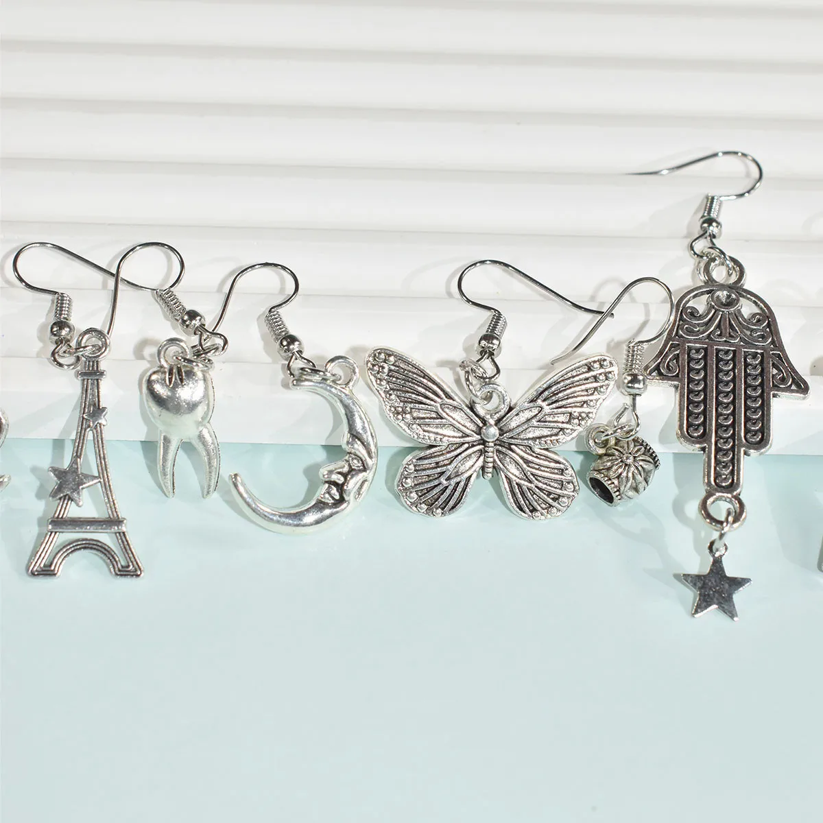 Minority High-Grade Retro Earrings Metal Temperament Moon Butterfly Tower Pendant Accessories Daily Gift Ear Ornaments