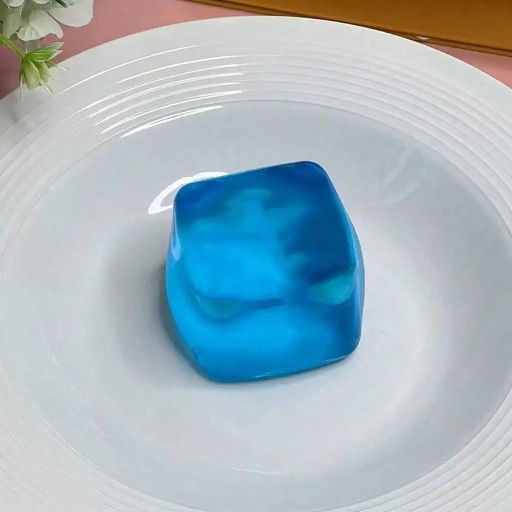 Large Ice Cube Maltose Squishy Toy, Soft Stretchy Wet Silky Texture, Popular Hand Kneading Stress Relief Fidget Gadget, Portable Mini Leisure Vent Decompression Toy for Daily Relaxation