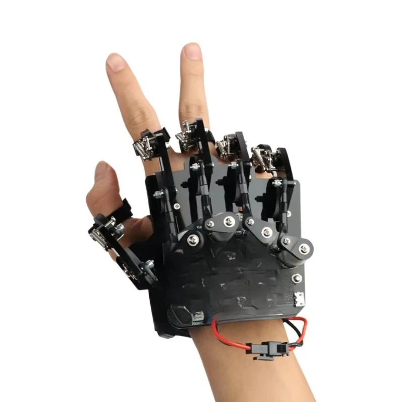 Programmable Wireless Manipulators for Robotic Arms and Humanoid Robots