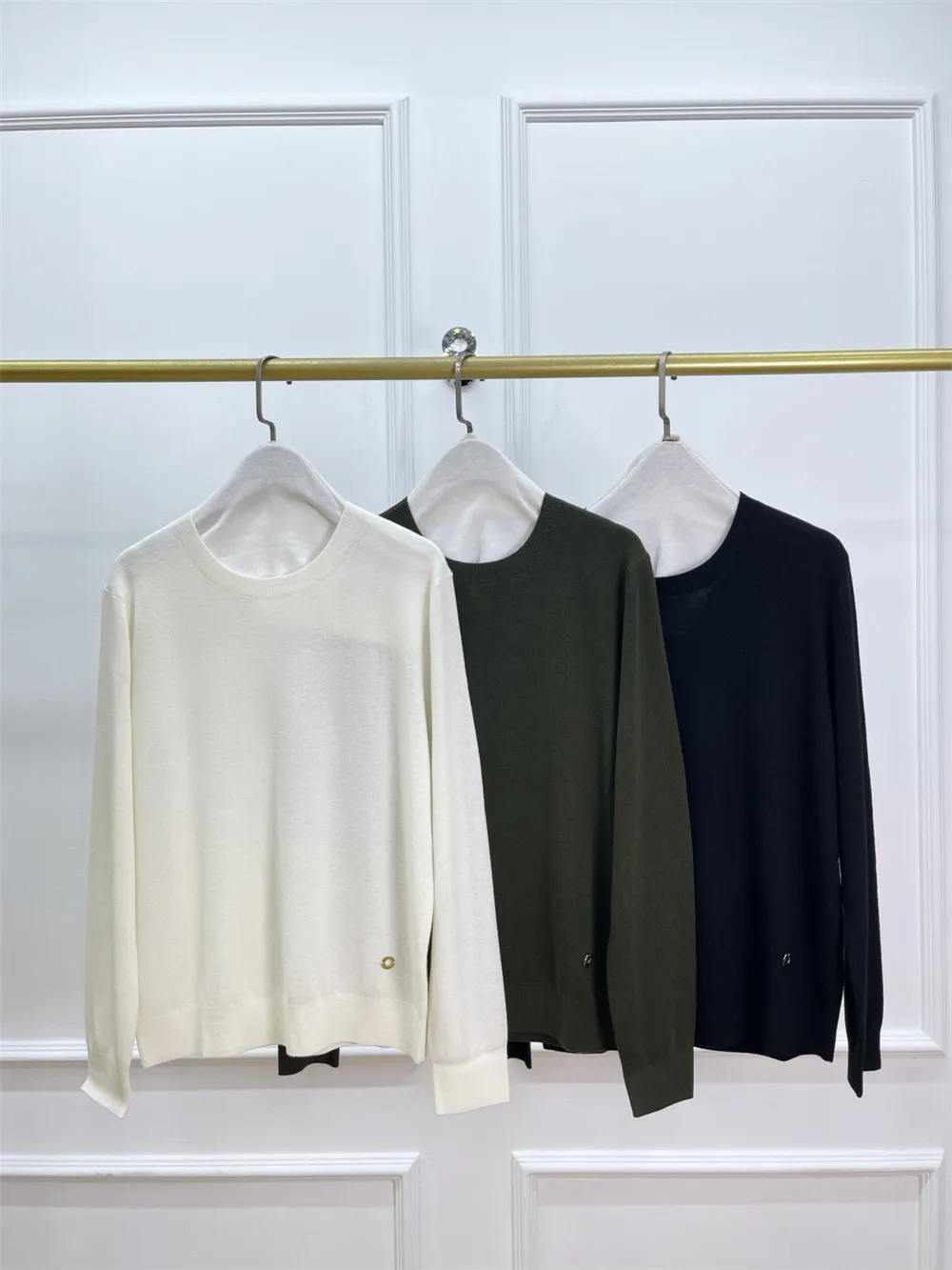 Autumn New Simple Solid Color Wool Knitted Hoodie Women Clothing Round Neck Long Sleeve Casual Sweater Elegant Tops Knitwear