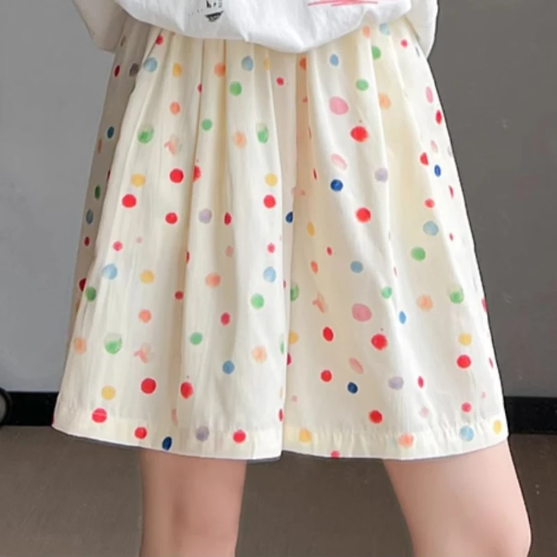 กางเกงขาสั้นเอวสูงผ้าไหมน้ำแข็งลายจุดสีรุ้งสำหรับผู้หญิง สไตล์ลำลอง กางเกงขาสั้นห้าส่วนทรงหลวม