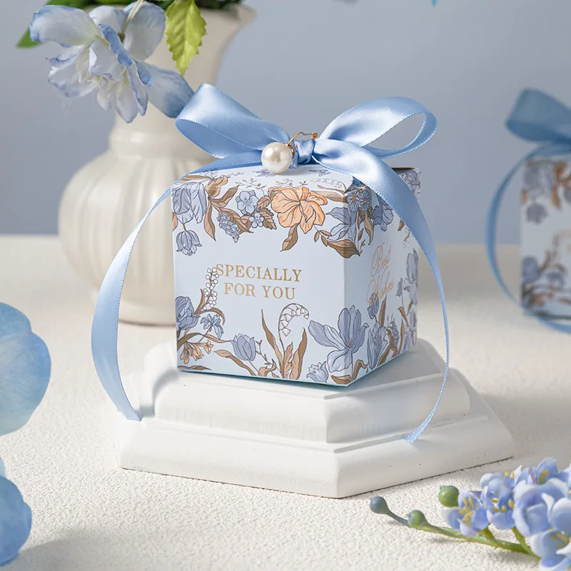 Wedding Favor Candy Box European Style Floral Candy Gift Box with Bow Ribbon Pearl Wedding Party Paper Box Gift Packaging Box