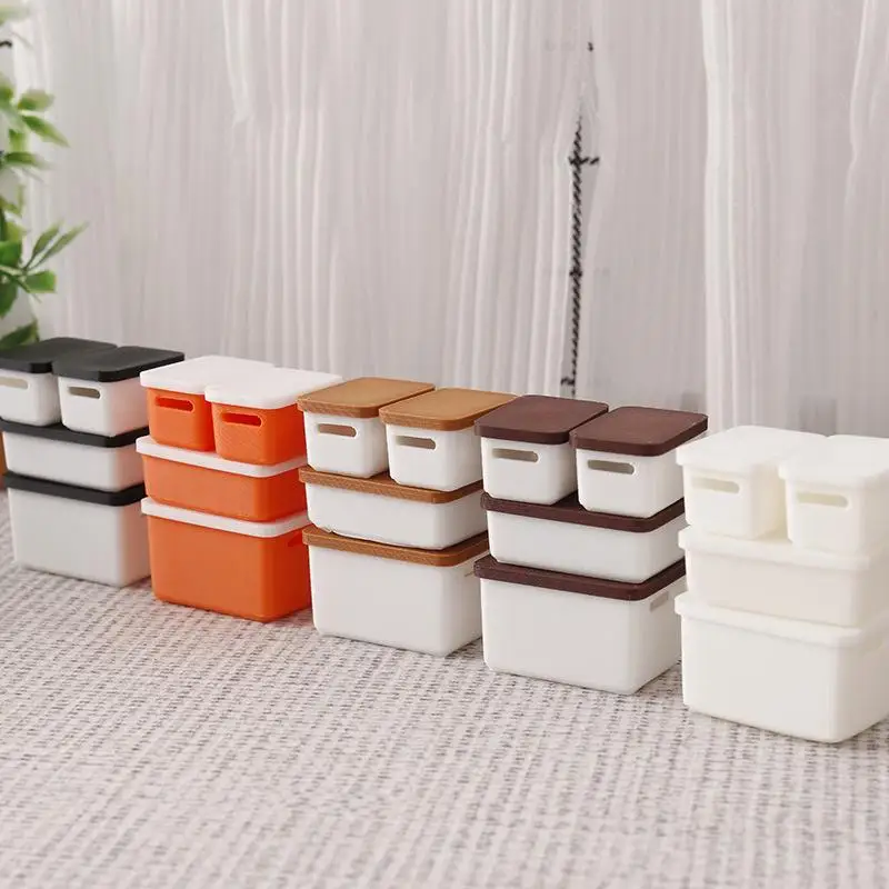 커버가있는 4Pcs 미니 스토리지 케이스 1/12 인형 집 미니어처 식품 보관 상자 모델 인형 집 액세서리 장난감